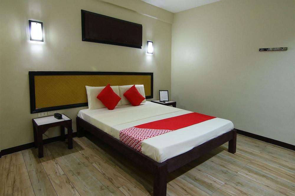 Oyo 110 Asiatel Hotel Pasay Exteriör bild