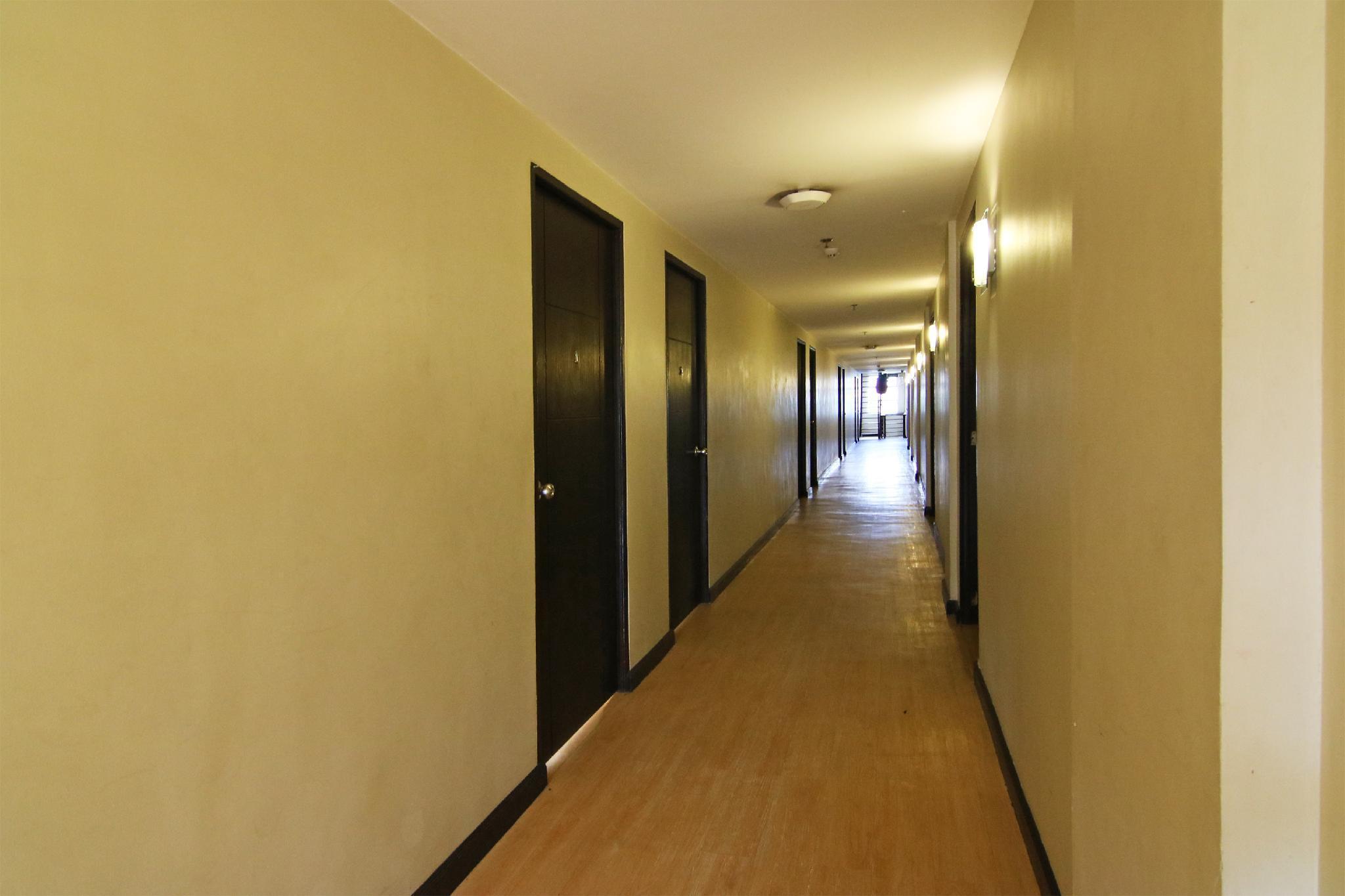 Oyo 110 Asiatel Hotel Pasay Exteriör bild