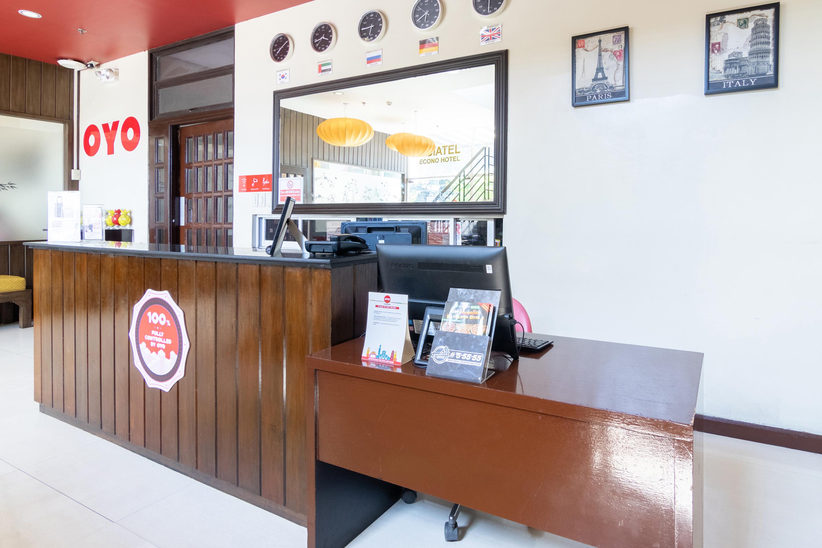 Oyo 110 Asiatel Hotel Pasay Exteriör bild