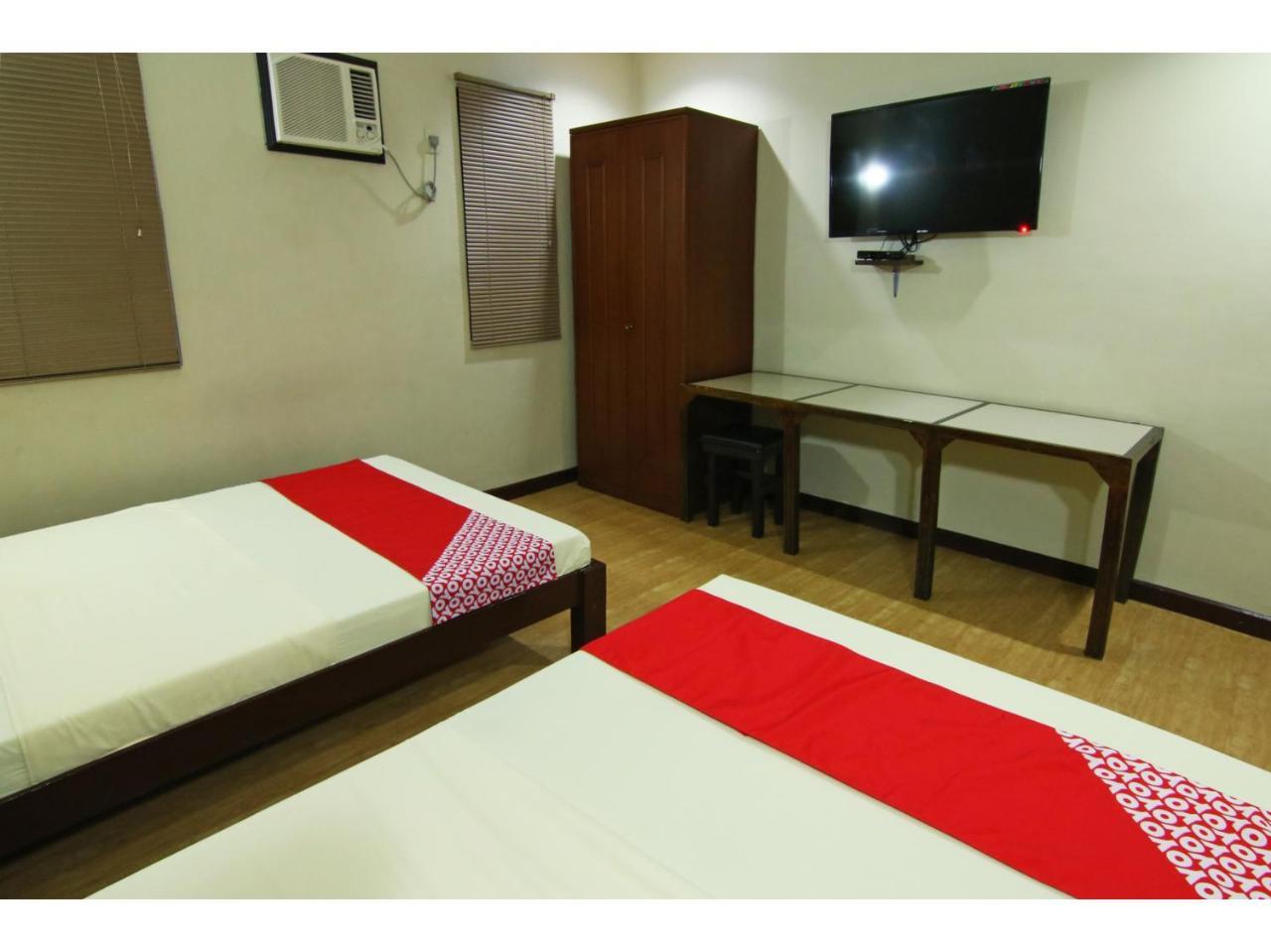 Oyo 110 Asiatel Hotel Pasay Exteriör bild